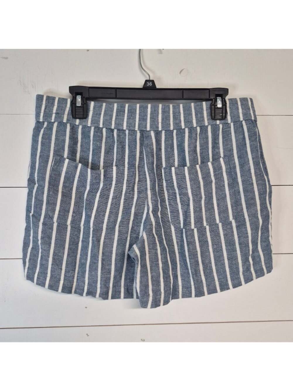 Sonoma Women's Striped Blue & White Shorts With Pockets Size M - Picture 3 of 7